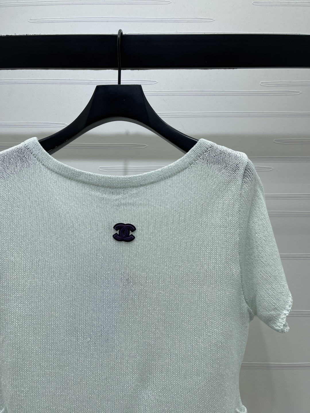 Women's short sleeves